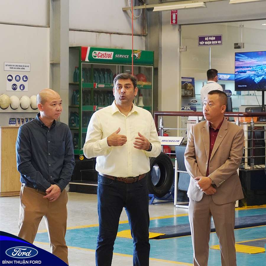 Bình Thuận Ford đón tiếp Đoàn Đại biểu cấp cao từ Ford Việt Nam