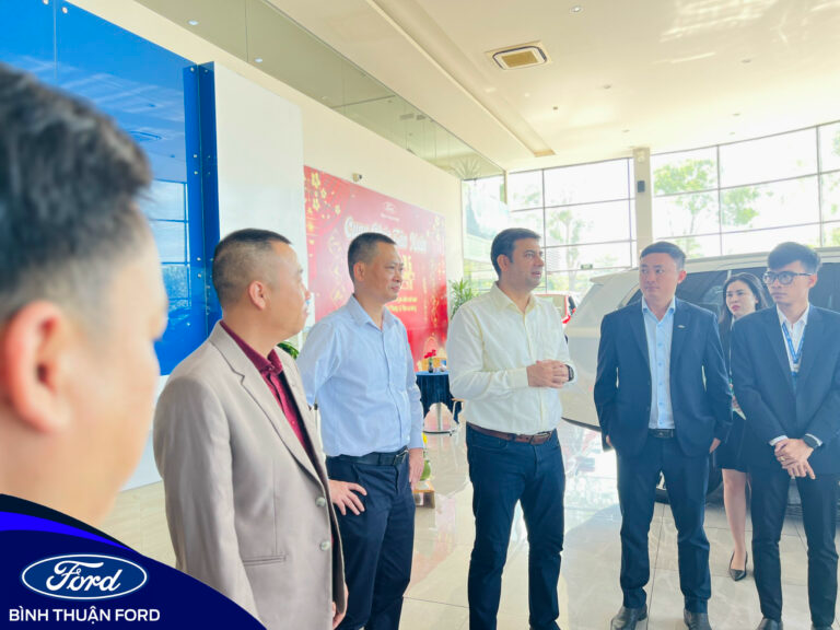 Bình Thuận Ford đón tiếp đoàn Đại biểu cấp cáo từ Ford Việt Nam