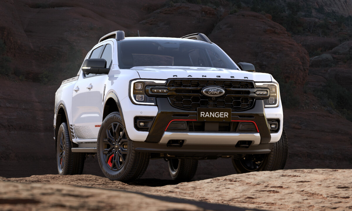 Ranger Stormtrak 2.0L AT 4X4