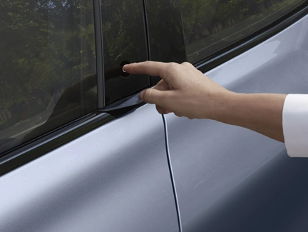 Mở cửa bằng nút bấm